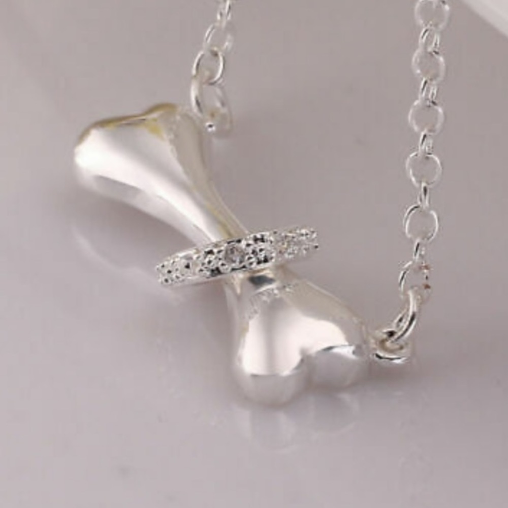 NEW 925 Sterling Silver 🦴 Bone Necklace - Picture 3 of 5